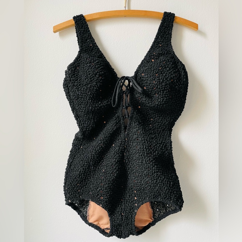 Vintage 50’s PinUp Girl Style Black Textured One-Piece Swimsuit